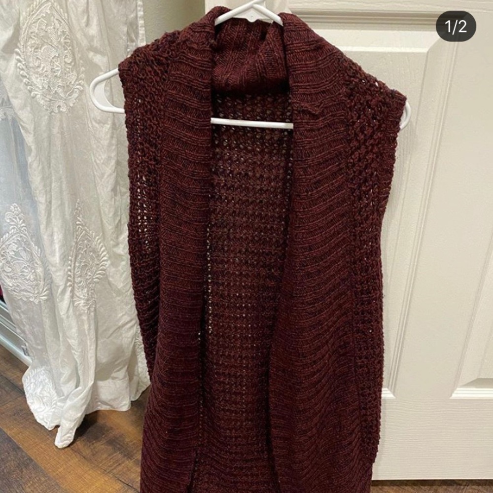 Sleeveless Sweater Cardigan